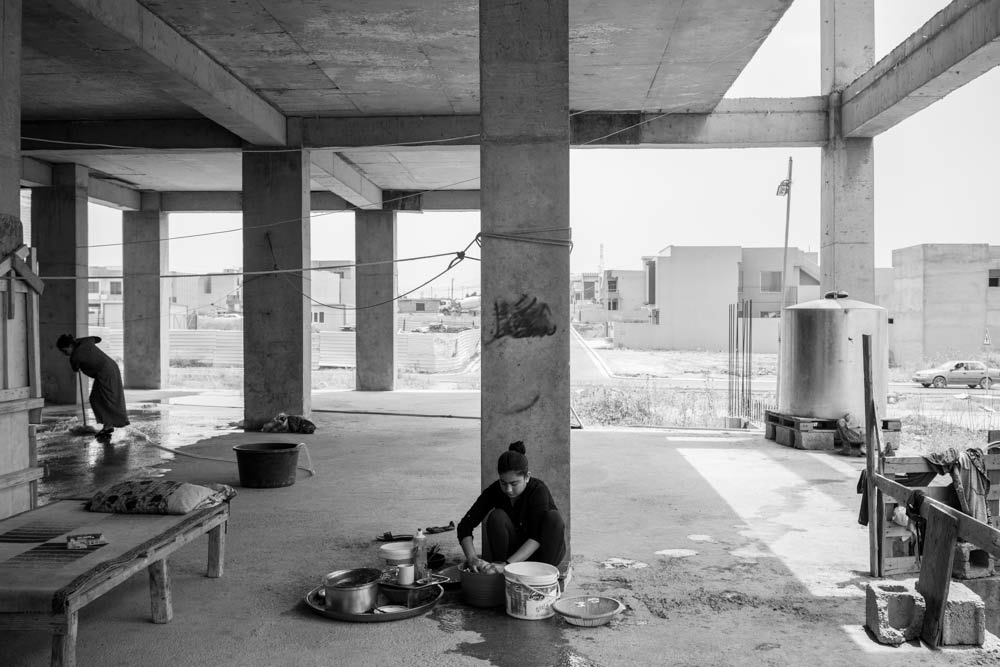  تصوير الكساندر افونسو - نازحون ايزديون لا يملكون شيئا لكنهم يهبون كل شيء 